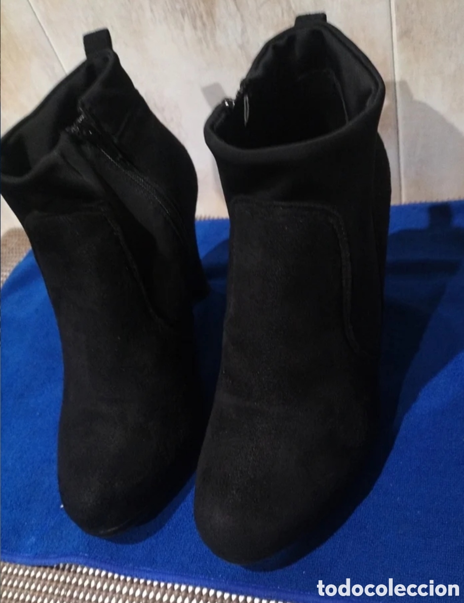 Vintage: Botines de mujer en piel, color negro. - Foto 2