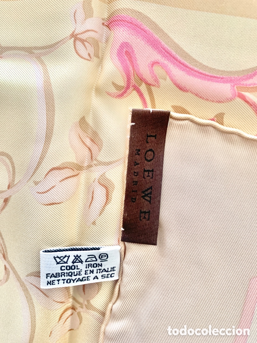 Vintage: Pa&ntilde;uelo de seda de Loewe - Foto 4