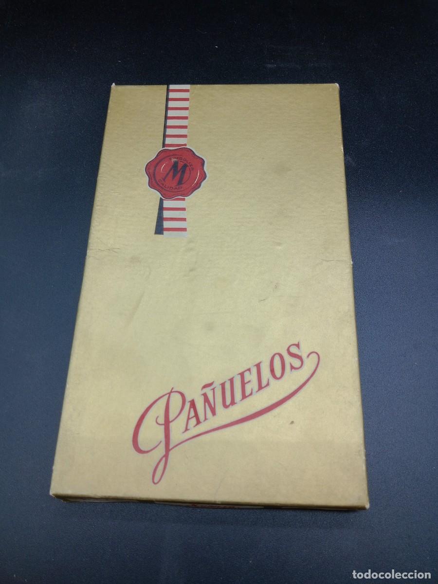 Vintage: caja de pa&ntilde;uelos MURILLO A&Ntilde;OS 60 / 70 - Foto 1