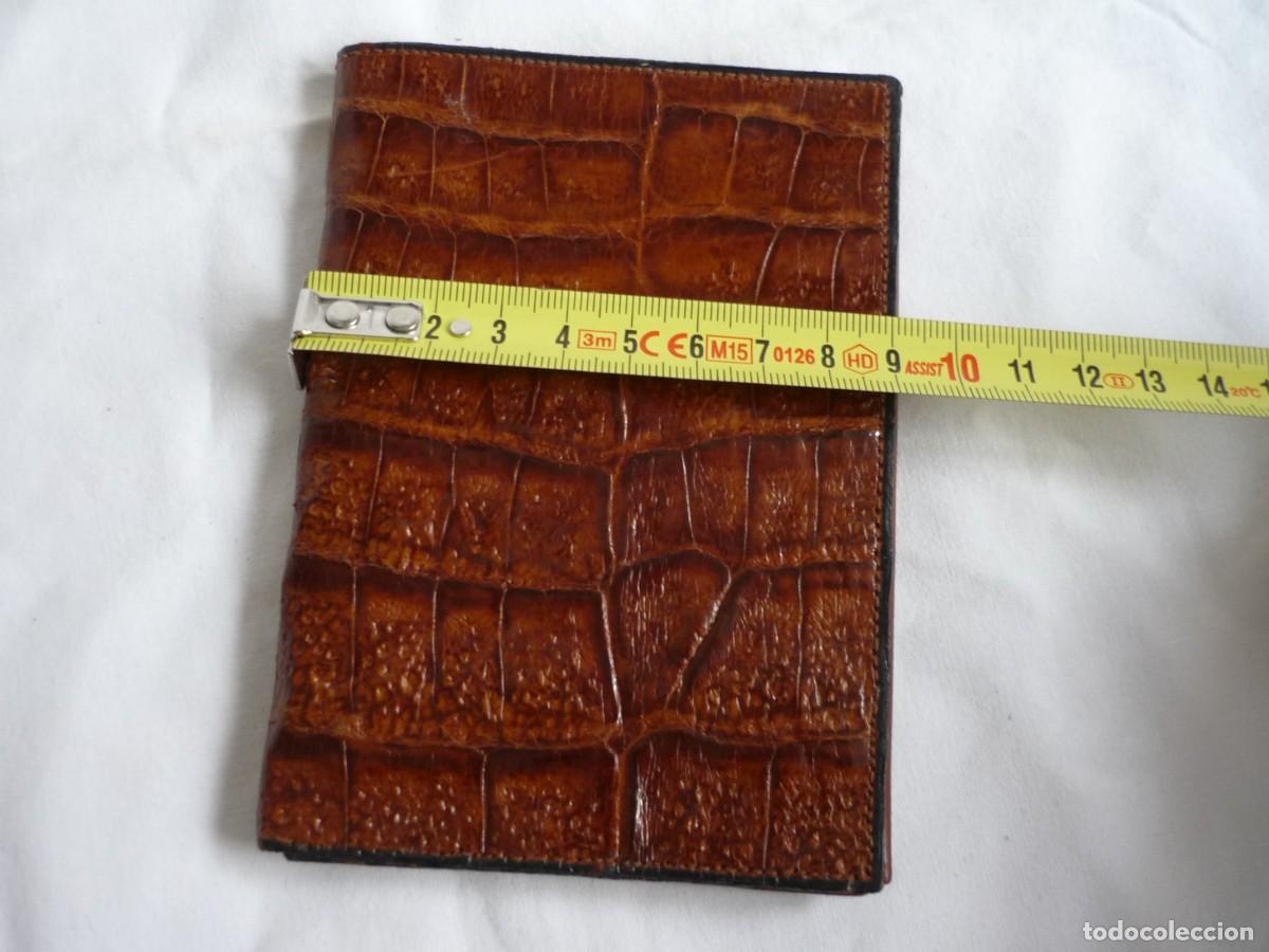 Vintage: Antigua cartera de piel de cocodrilo - Foto 8