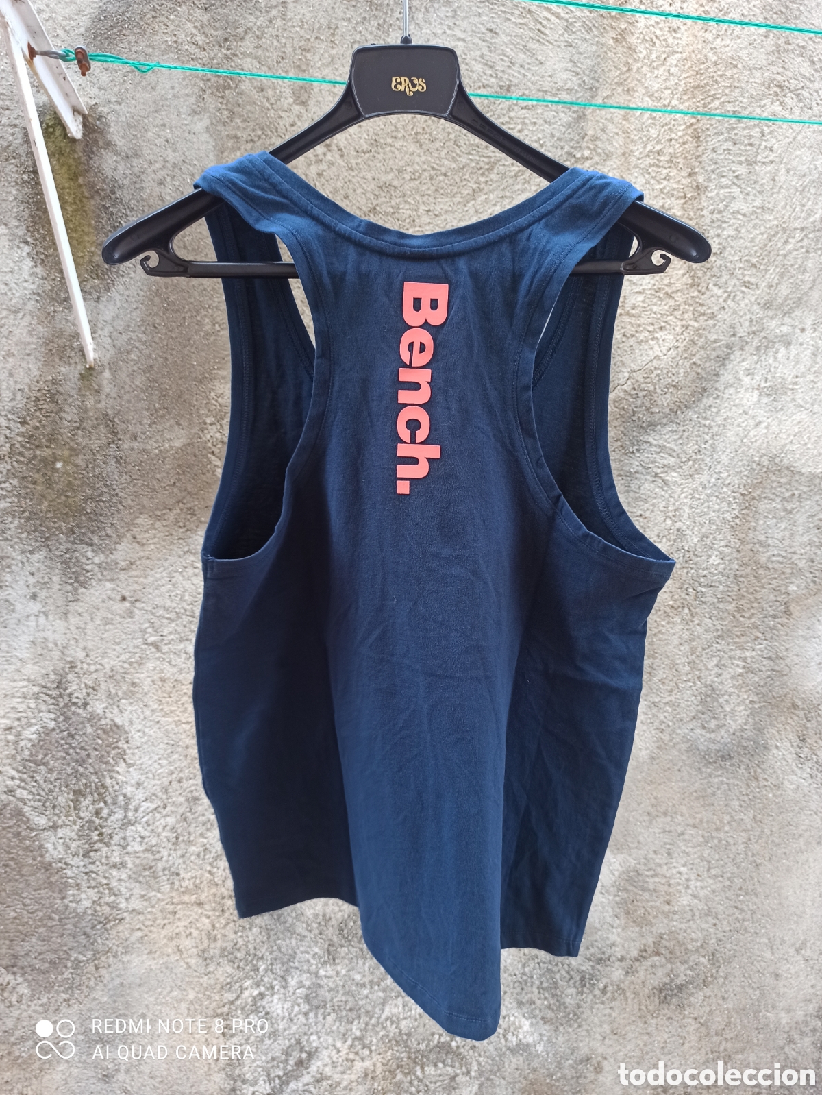 Vintage: Camiseta Bench. Sin estrenar - Foto 3