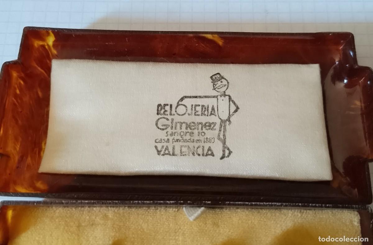 Vintage: Estuche con 3 insignias - Foto 2