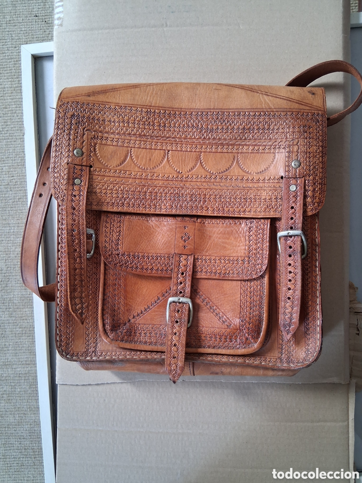 Vintage: Bolso de cuero repujado - Foto 1