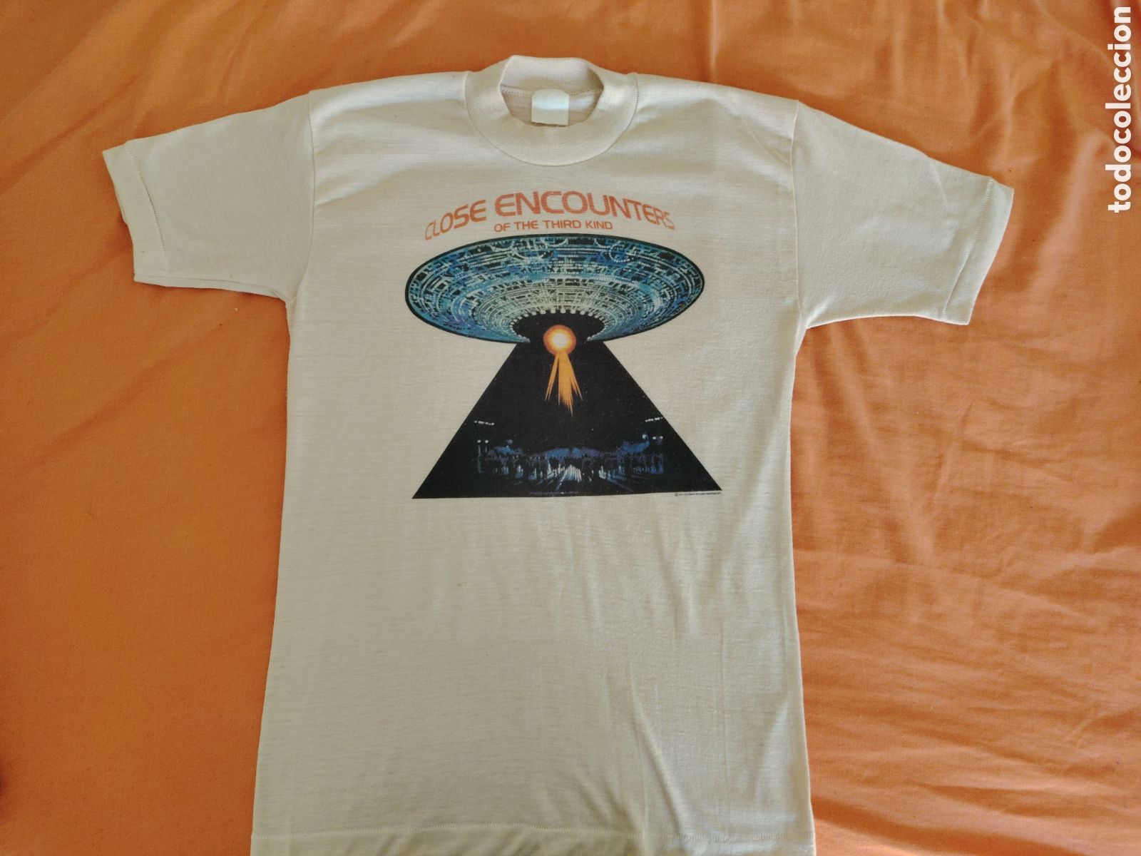 Vintage: Camiseta promocional de Encuentros en la tercera fase 1977
