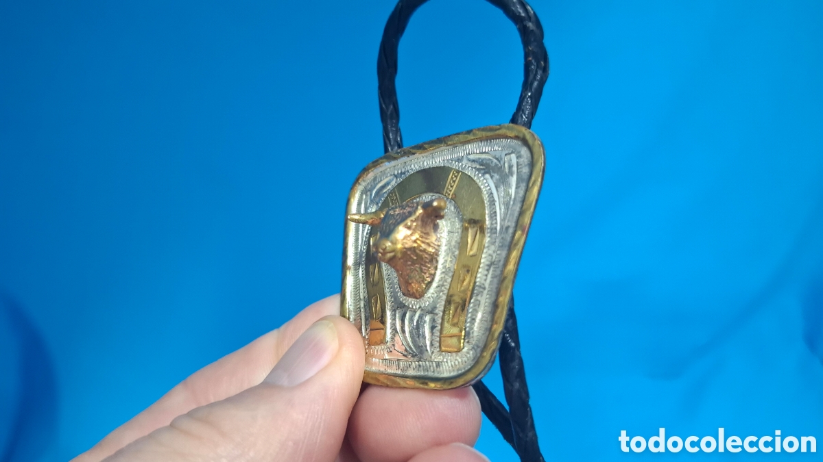 Vintage: CORBAT&Iacute;N CORBATA DE BOLO - EMBLEMA TORO EN METAL - Foto 3