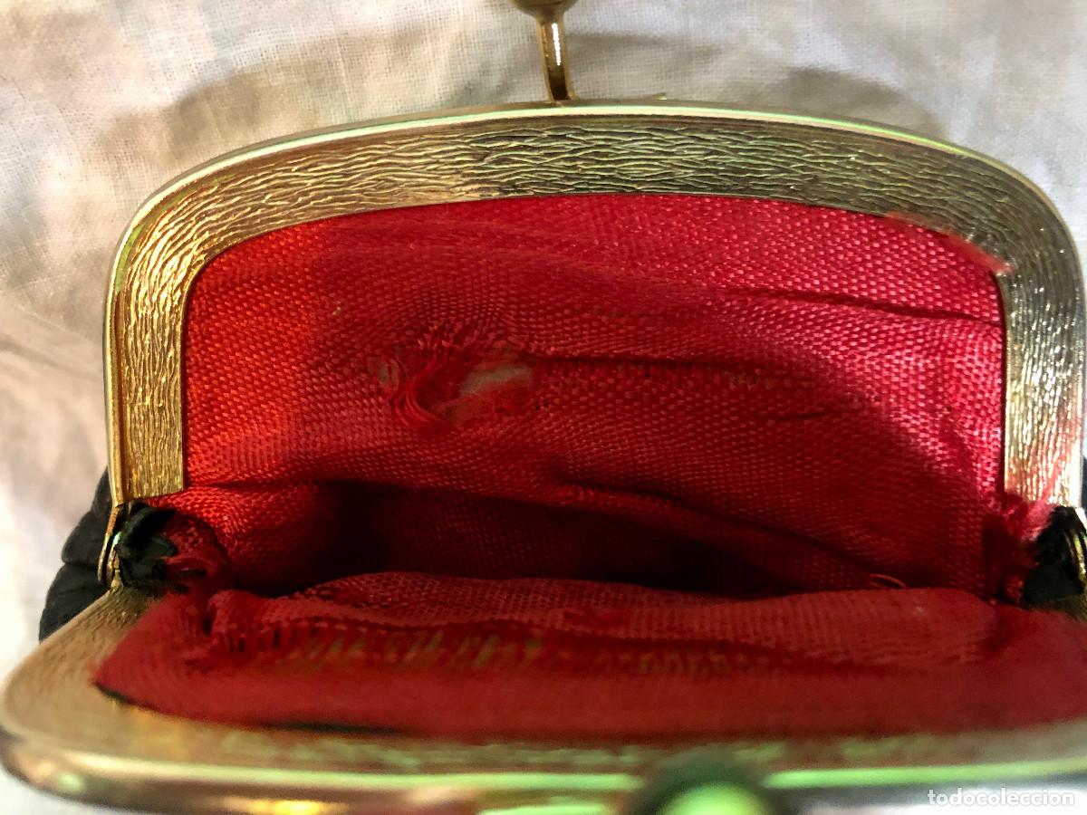 Vintage: Vintage small black purse with 2 compartments red lined - Foto 2
