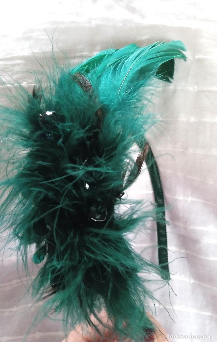 Vintage: DIADEMA CON PLUMAS Y PEDRERIA - Foto 4