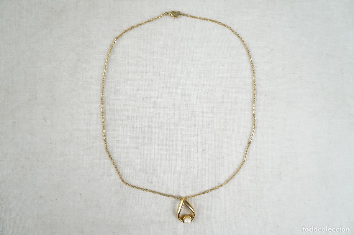 Vintage: Collar dorado con perla - Foto 1