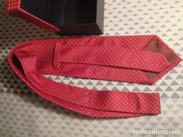 Vintage: Corbata de Caballero. Nueva, a estrenar. Estuche original a juego con la corbata. - Foto 2