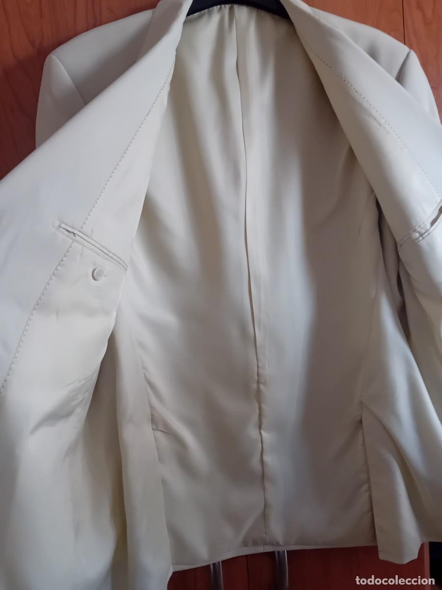 Vintage: Traje beige young martyno. - Foto 2