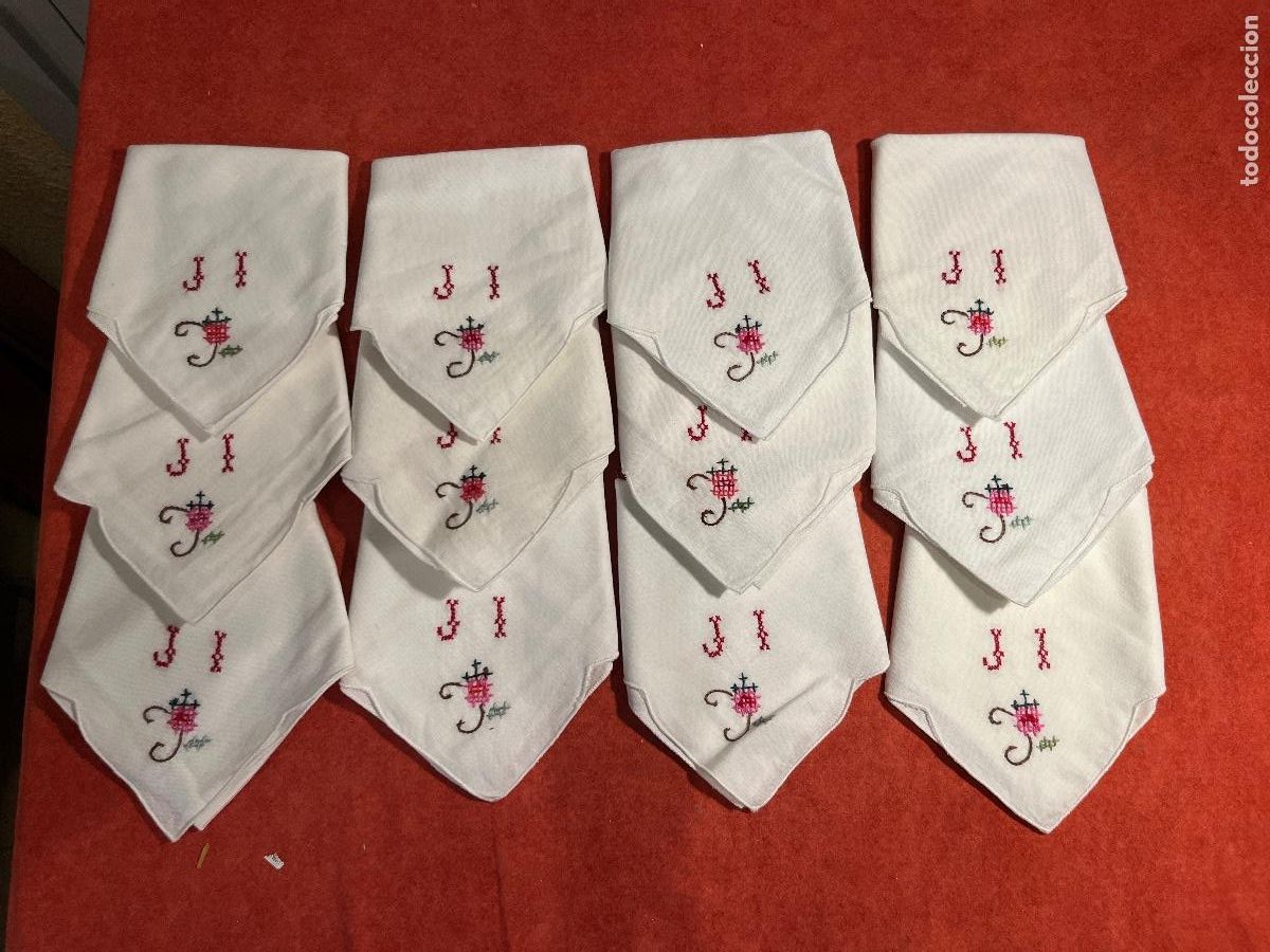 Vintage: Lote 12 servilletas bordadas vintage &ndash; Algod&oacute;n con iniciales J I y flores, ajuar antiguo