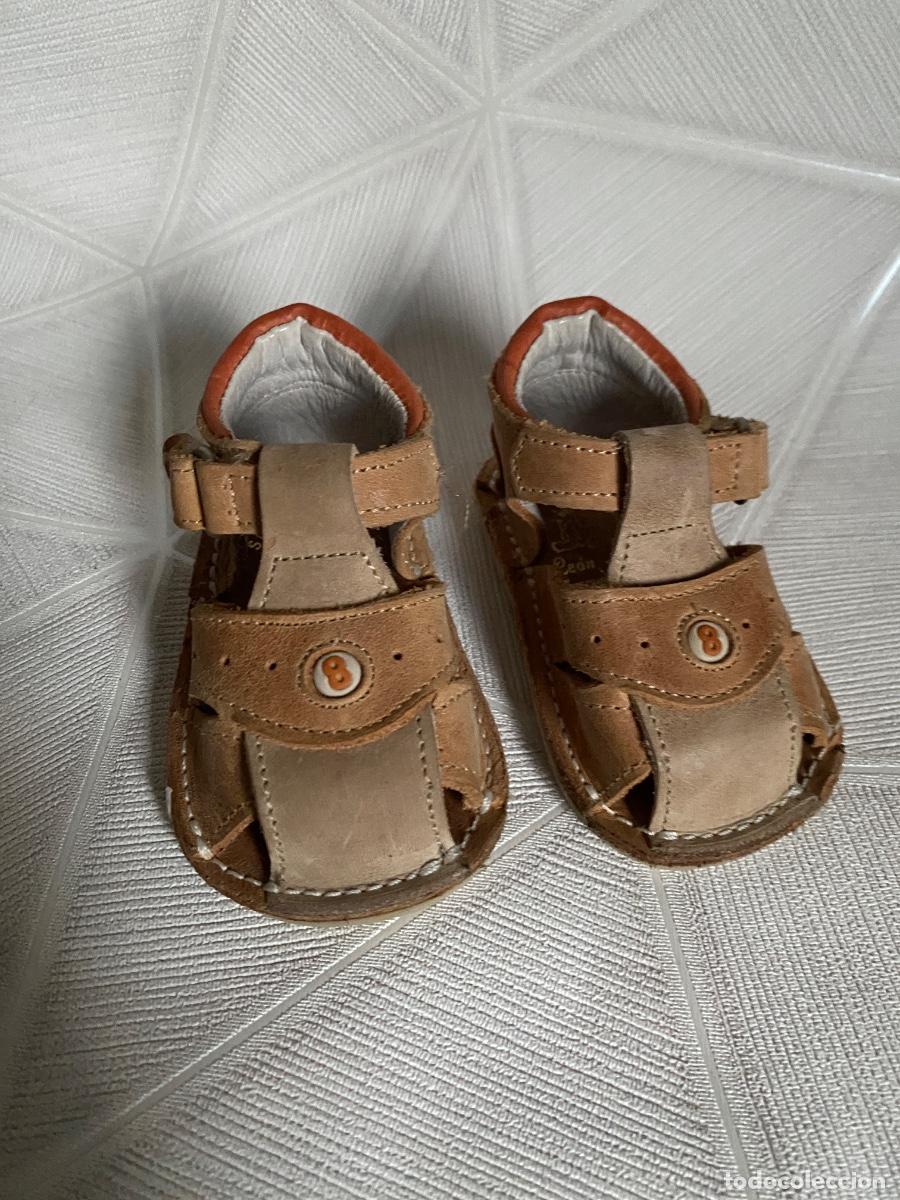 Vintage: Sandalias de bebe en piel - Foto 1