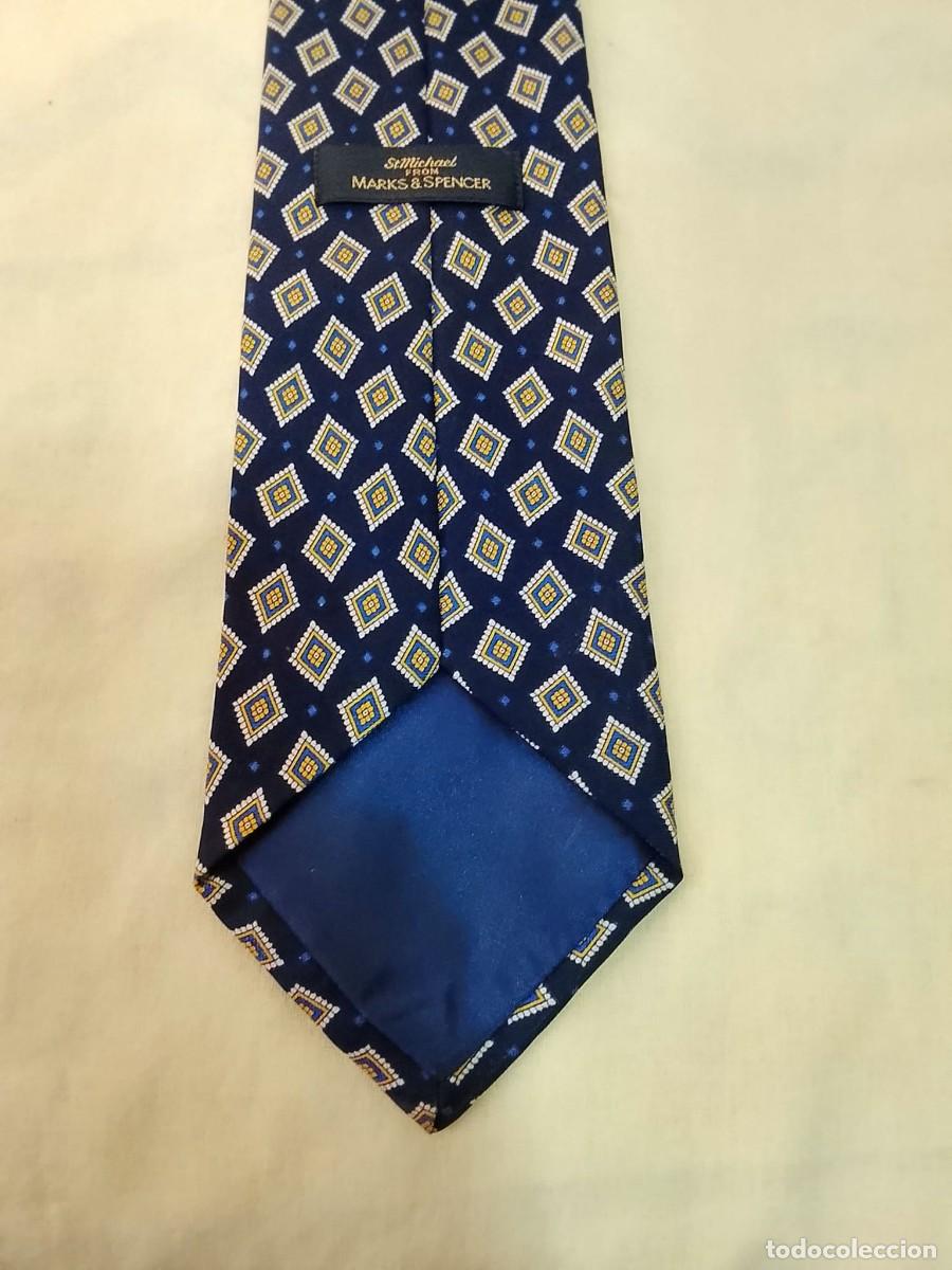 Vintage: Corbata de los a&ntilde;os 70 de los almacenes Mark Spencer - Foto 2