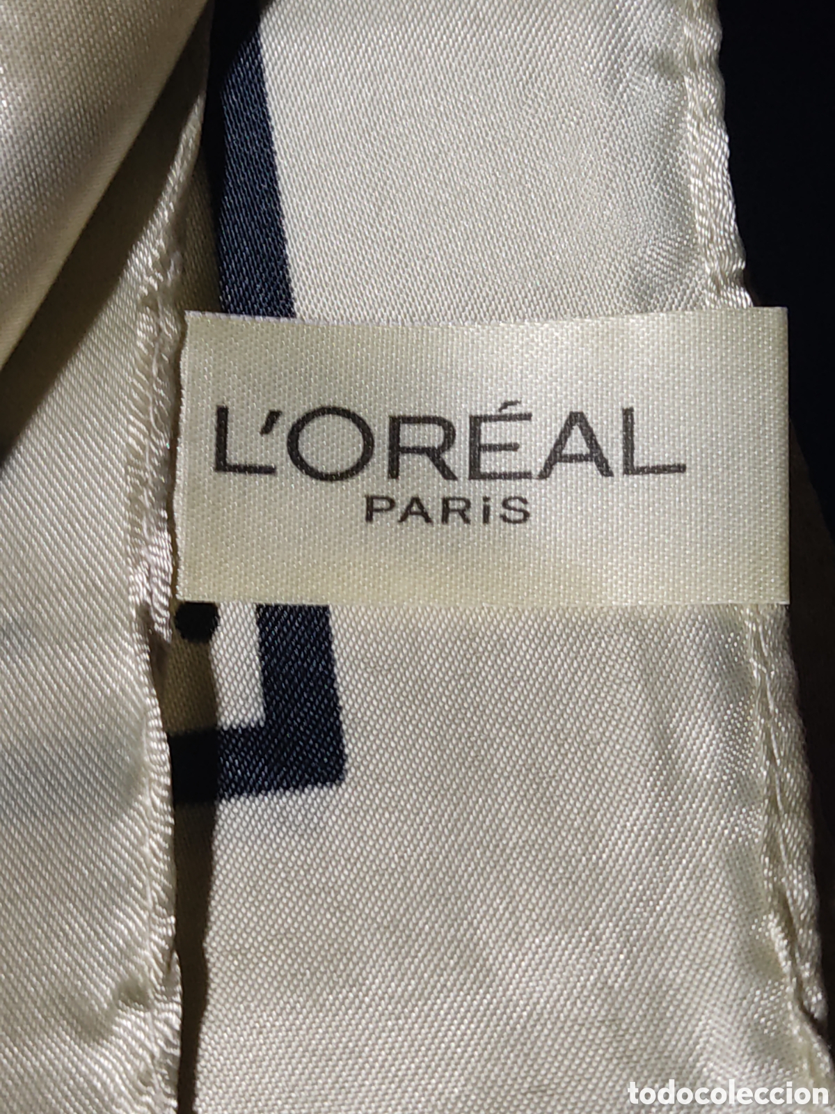 Vintage: Pa&ntilde;uelo de seda Loreal & Paris Vintage. - Foto 2