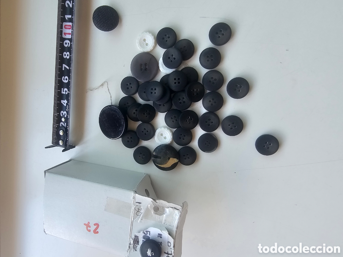 Vintage: Caja de botones variados n&deg;27 - Foto 1