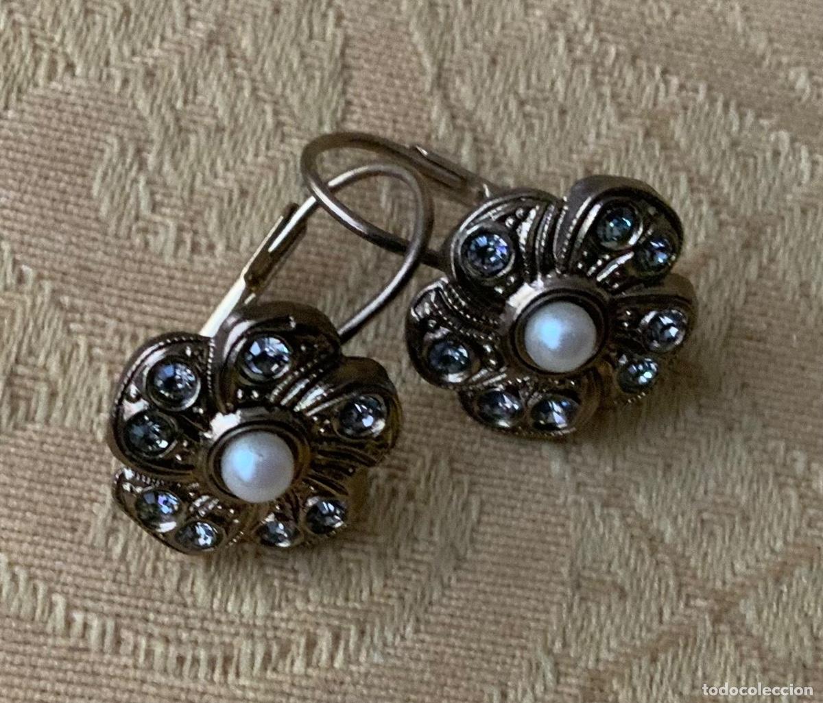 Vintage: PENDIENTES FLOR A&Ntilde;OS 80 PERLA CENTRAL - Foto 1
