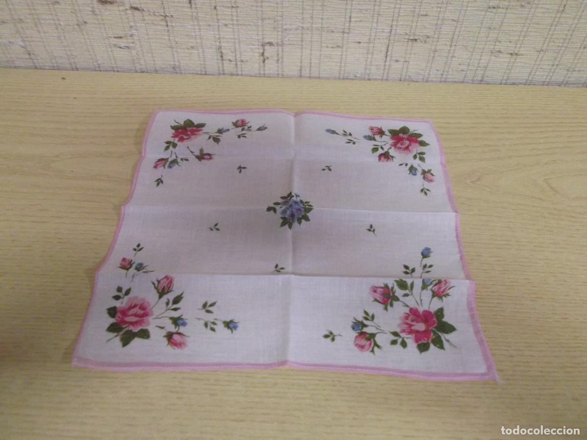 Vintage: Pa&ntilde;uelo de bolsillo de flores - Foto 1