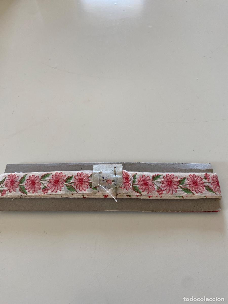 Vintage: Cinta de remate con cenefa de flores - Foto 1
