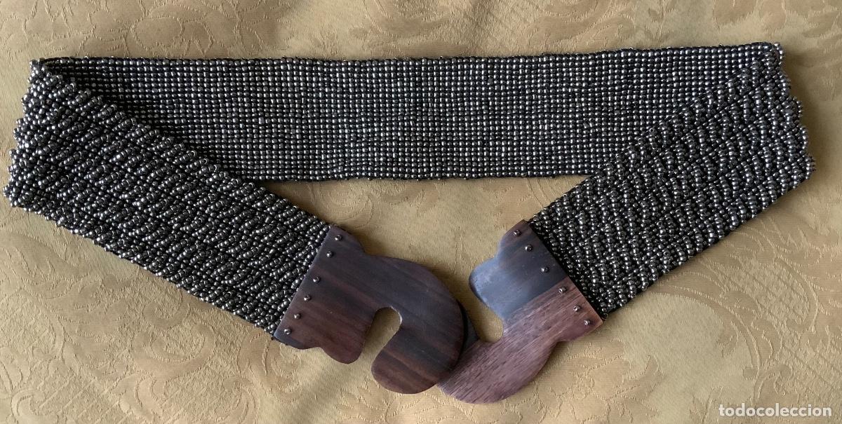 Vintage: CINTURON DE ABALORIOS MET&Aacute;LICOS Y MADERA - Foto 6