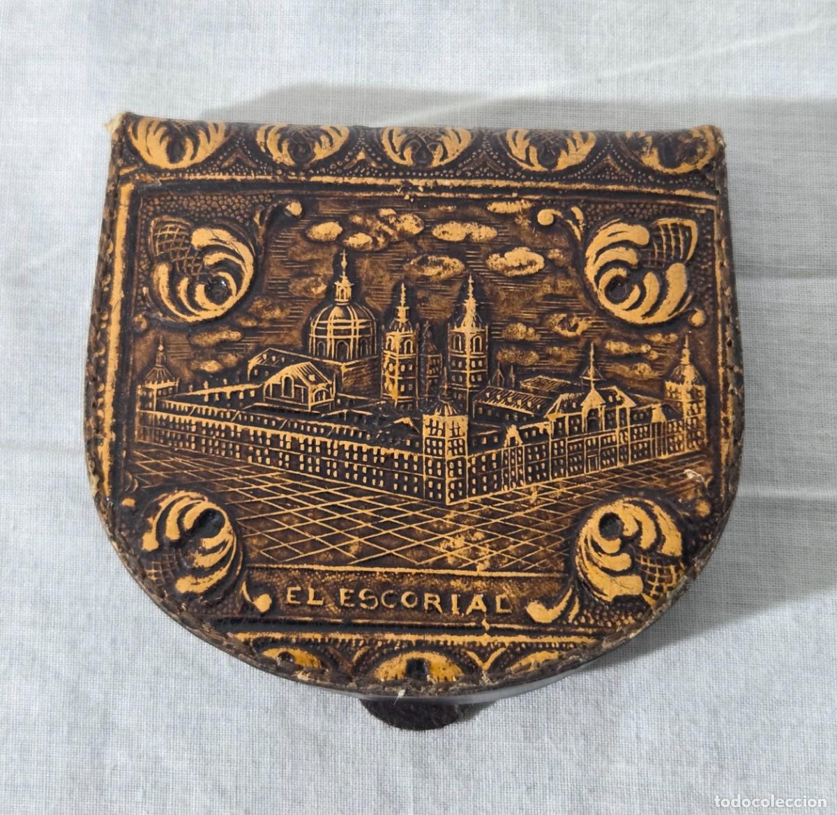 Vintage: Monedero de cuero repujado, El escorial - Foto 1