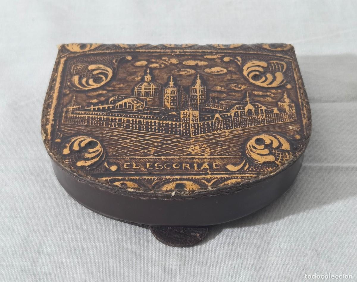 Vintage: Monedero de cuero repujado, El escorial - Foto 2