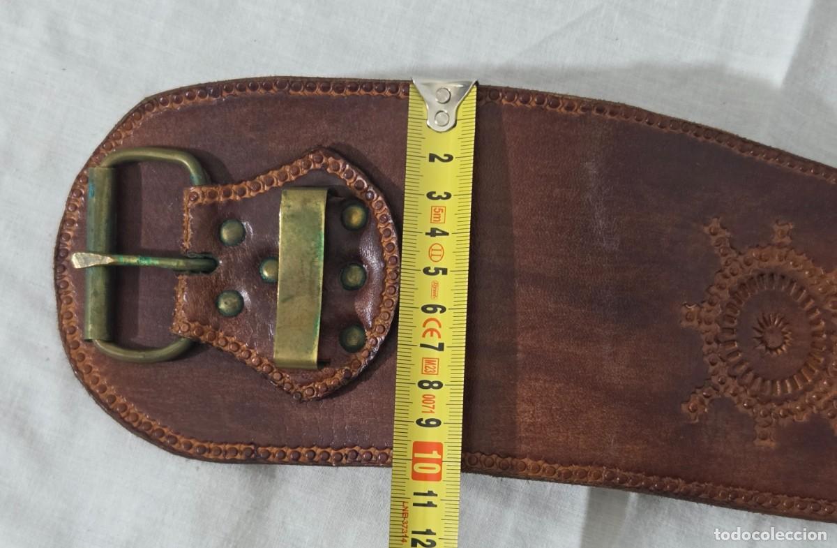 Vintage: Gran cinturon de cuero, hebillas de laton - Foto 14