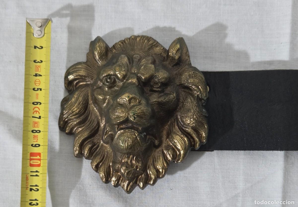 Vintage: Cinturon de cuero con hebilla de bronce en forma de cabeza de Leon - Foto 11