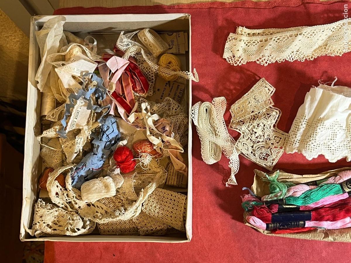 Vintage: Lote de cintas, encajes y bordados antiguos &ndash; encaje de bolillos, remates y pasamaner&iacute;as vintage