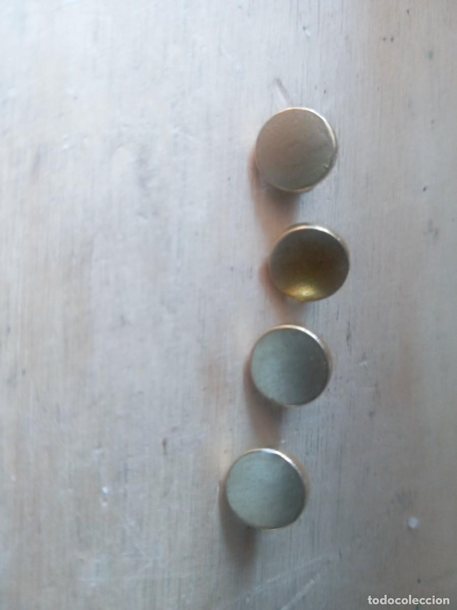 Vintage: CUATRO BOTONES DORADOS ANTIGUOS - Foto 10