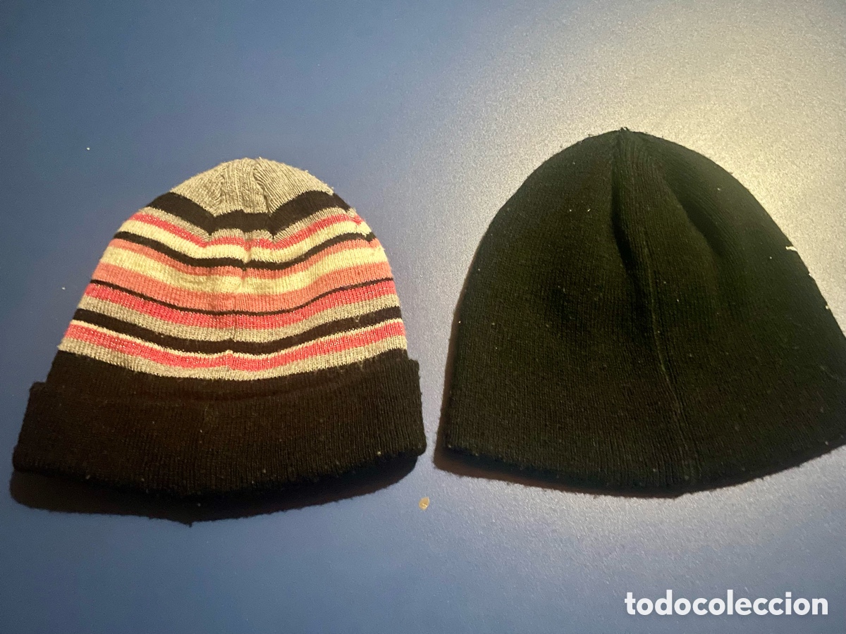 Vintage: Pack vintage de dos gorros de Hello Kitty. (Ni&ntilde;a) - Foto 2