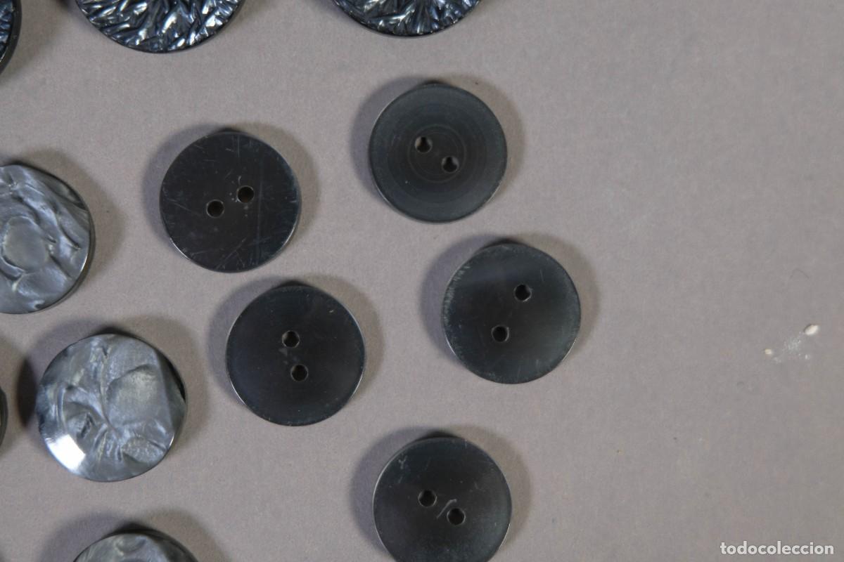 Vintage: LOTE DE BOTONES EN TONOS PLATEADOS - Foto 6