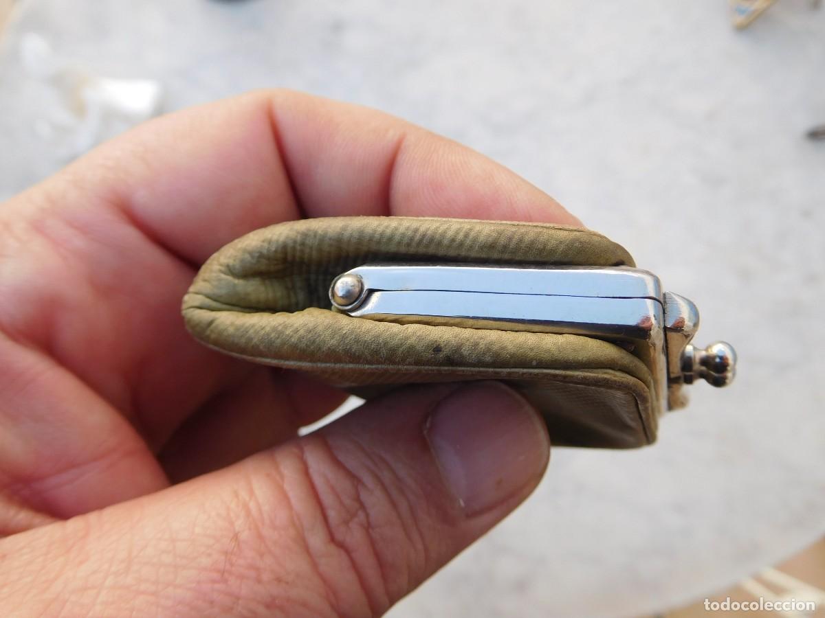 Vintage: Peque&ntilde;o monedero antiguo con compartimentos - Foto 6
