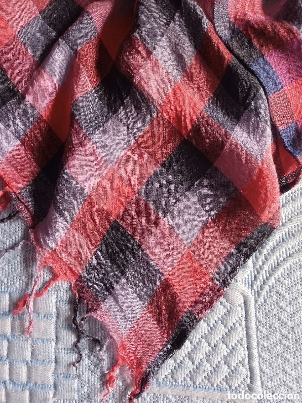 Vintage: Pa&ntilde;uelo de cuadros , rojo , gris ,negro - Foto 3