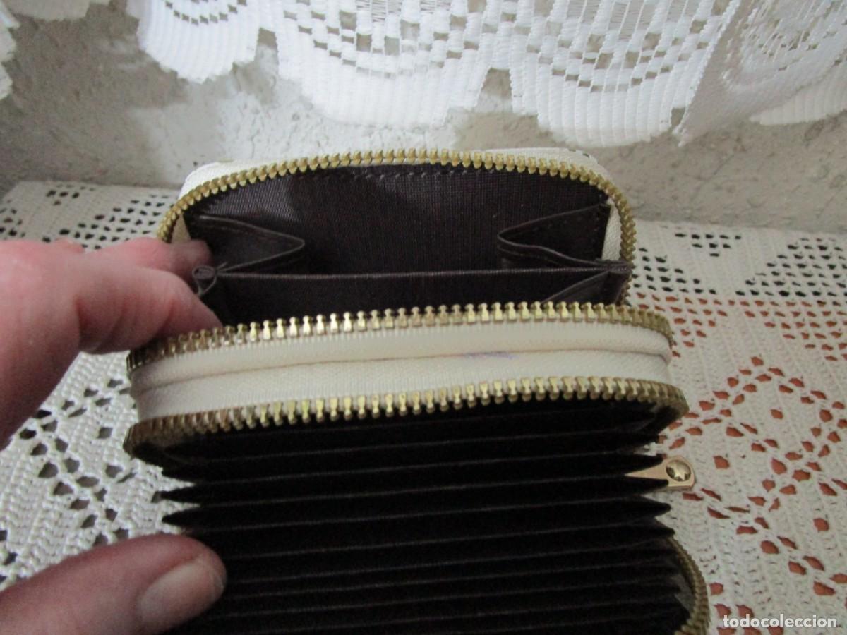 Vintage: PRACTICO MONEDERO TARJETERO CON DEPARTAMENTOS SEPARADOS - Foto 3
