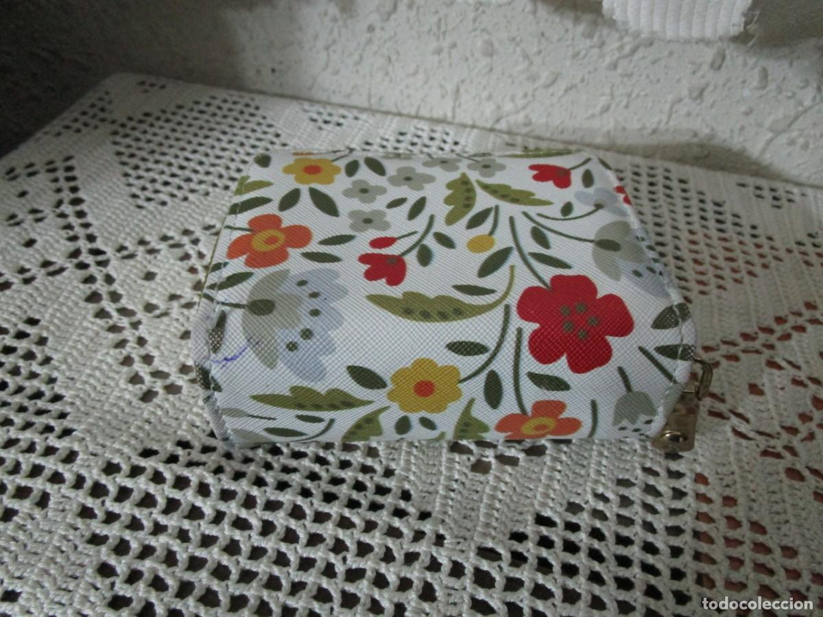 Vintage: PRACTICO MONEDERO TARJETERO CON DEPARTAMENTOS SEPARADOS - Foto 8