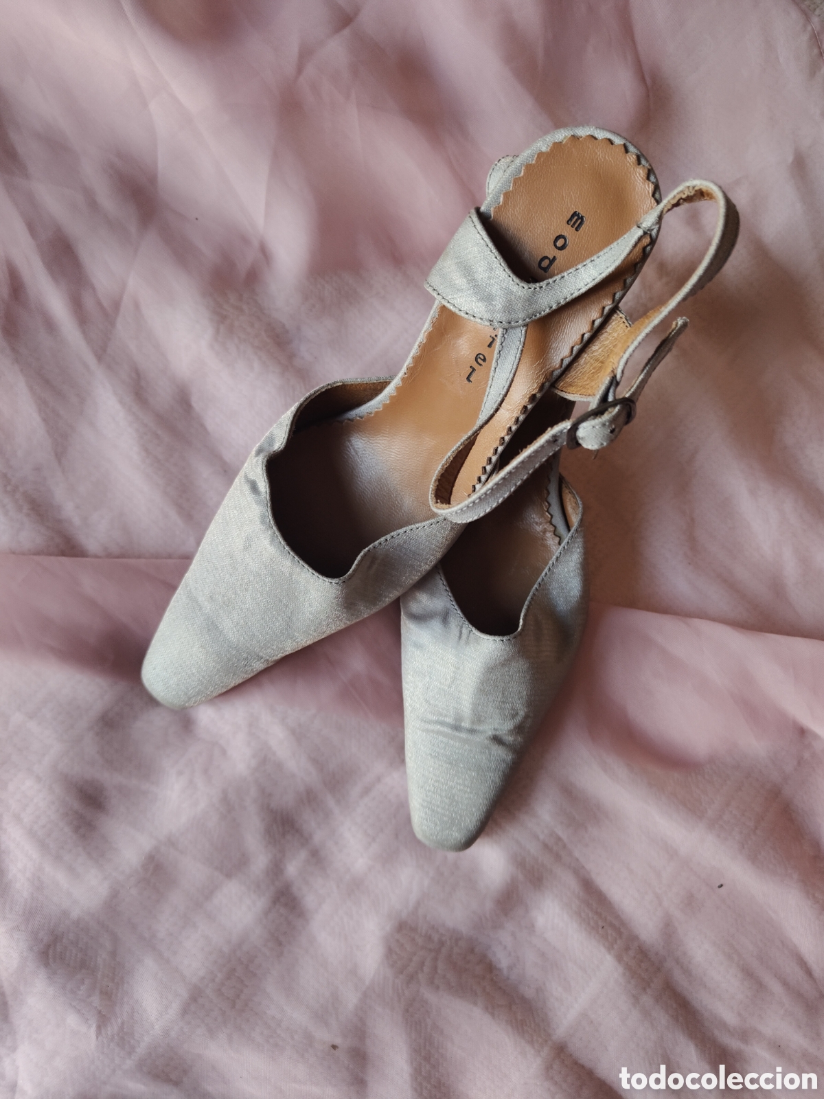 Vintage: Zapatos de seda gris perla - Foto 1