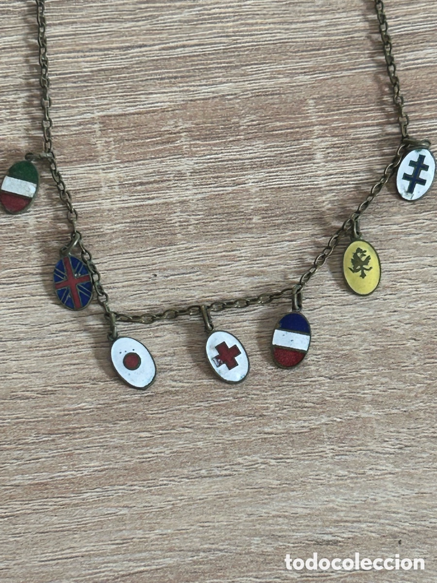 Vintage: Collar vintage de banderas - Foto 1