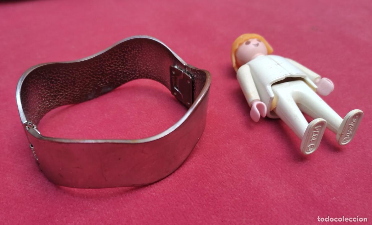 Vintage: pulsera brazalete de acero con muelle de apertura - vintage