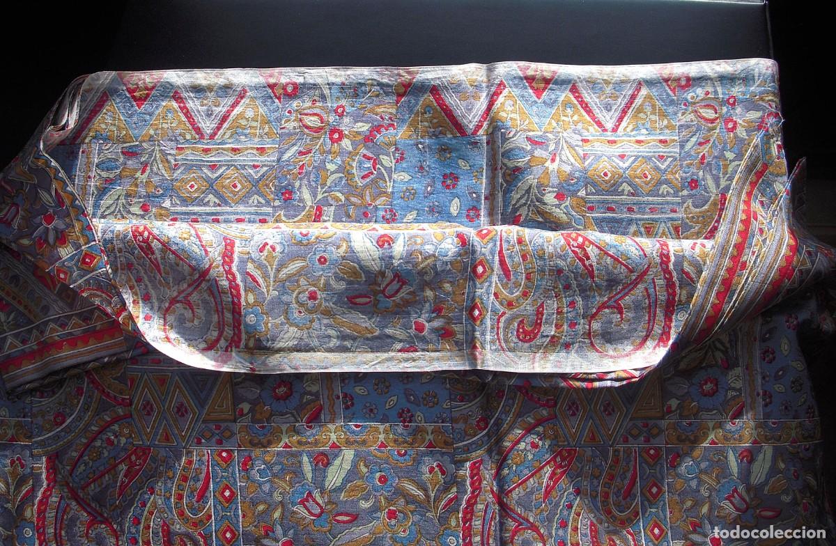 Vintage: RETAL DE POLIESTER ESTAMPADO MULTICOLOR - Foto 2