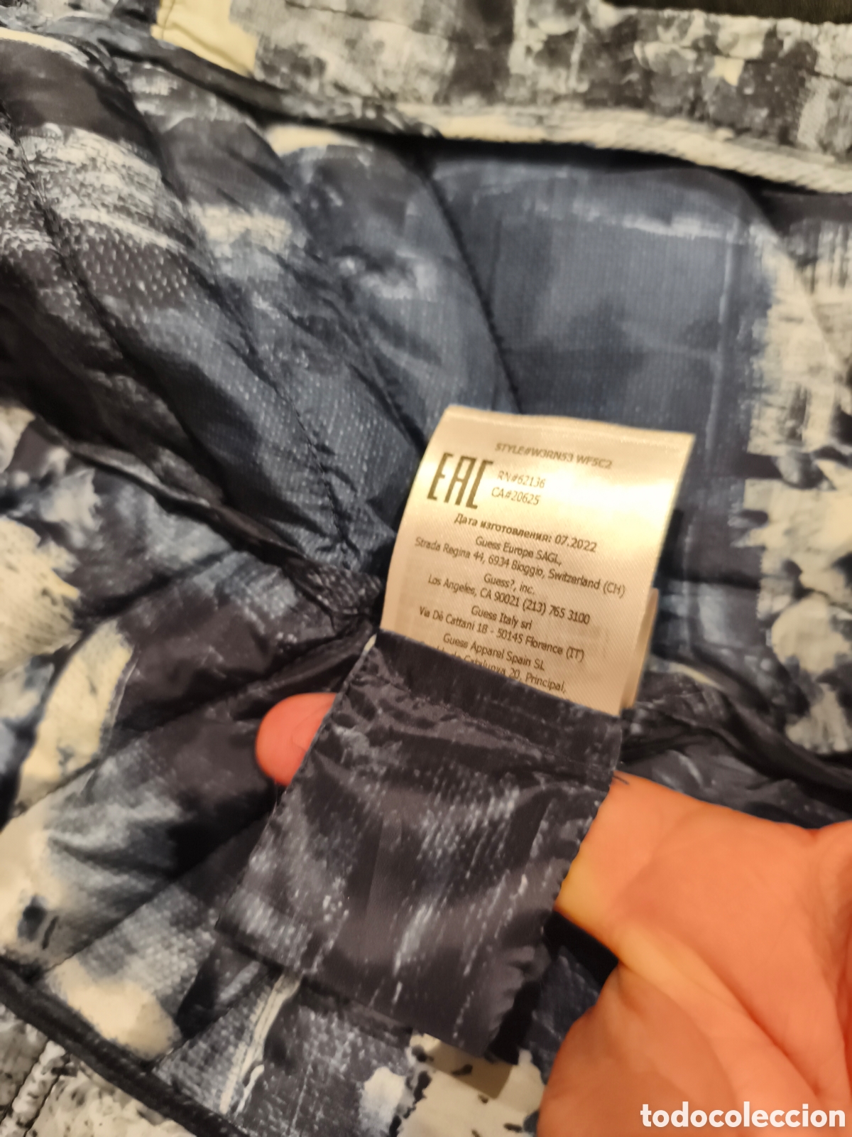 Vintage: Chaleco Guess Thermore, sin estrenar - Foto 14