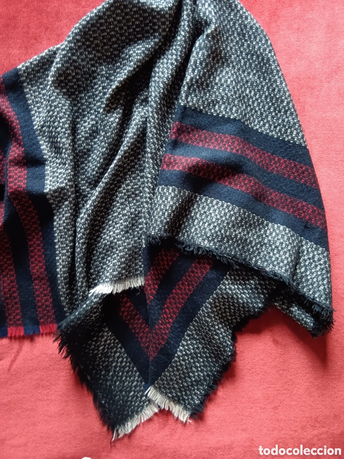 Vintage: Pashmina fondo negro, rayas - Foto 1