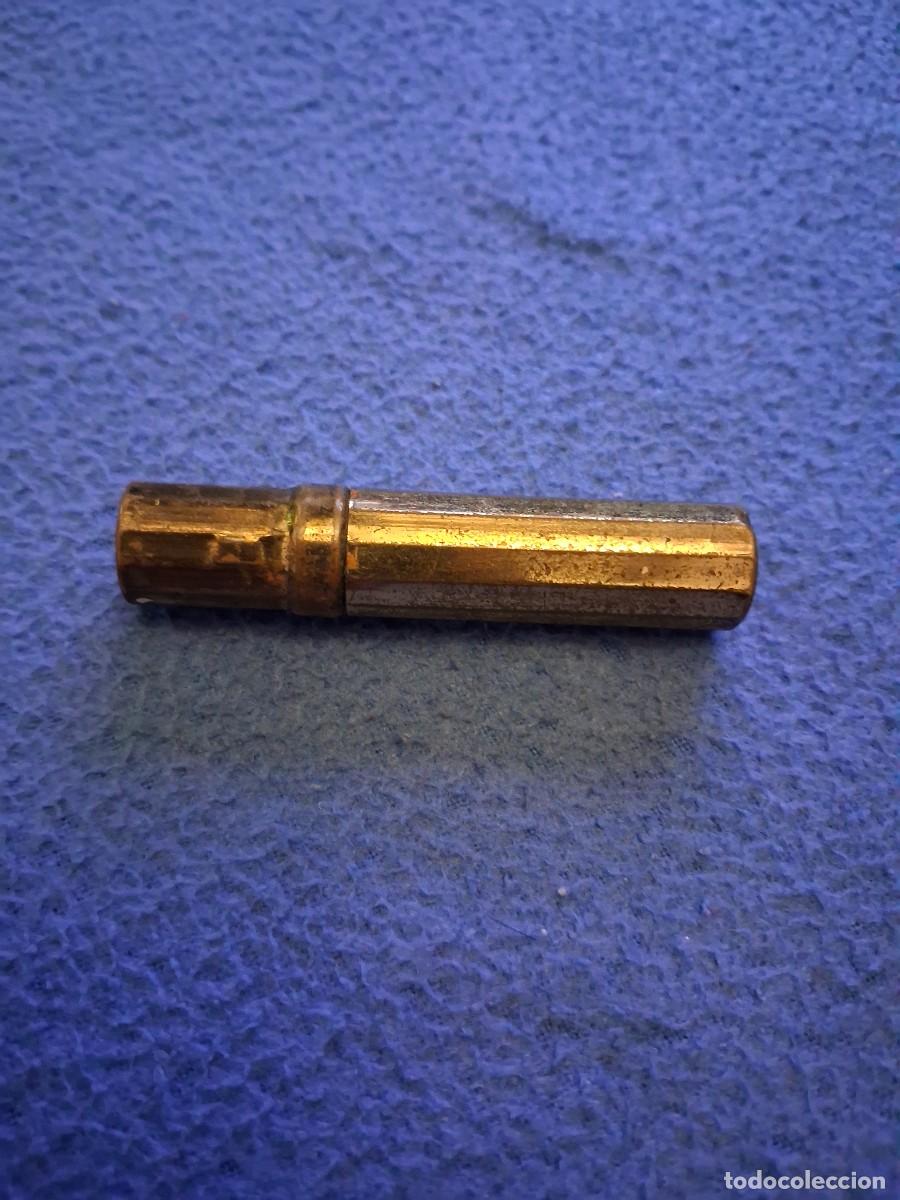 Vintage: PINTA LABIOS ANTIGUO . - Foto 1