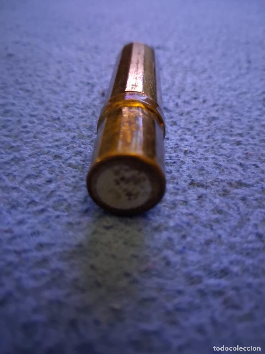 Vintage: PINTA LABIOS ANTIGUO . - Foto 2