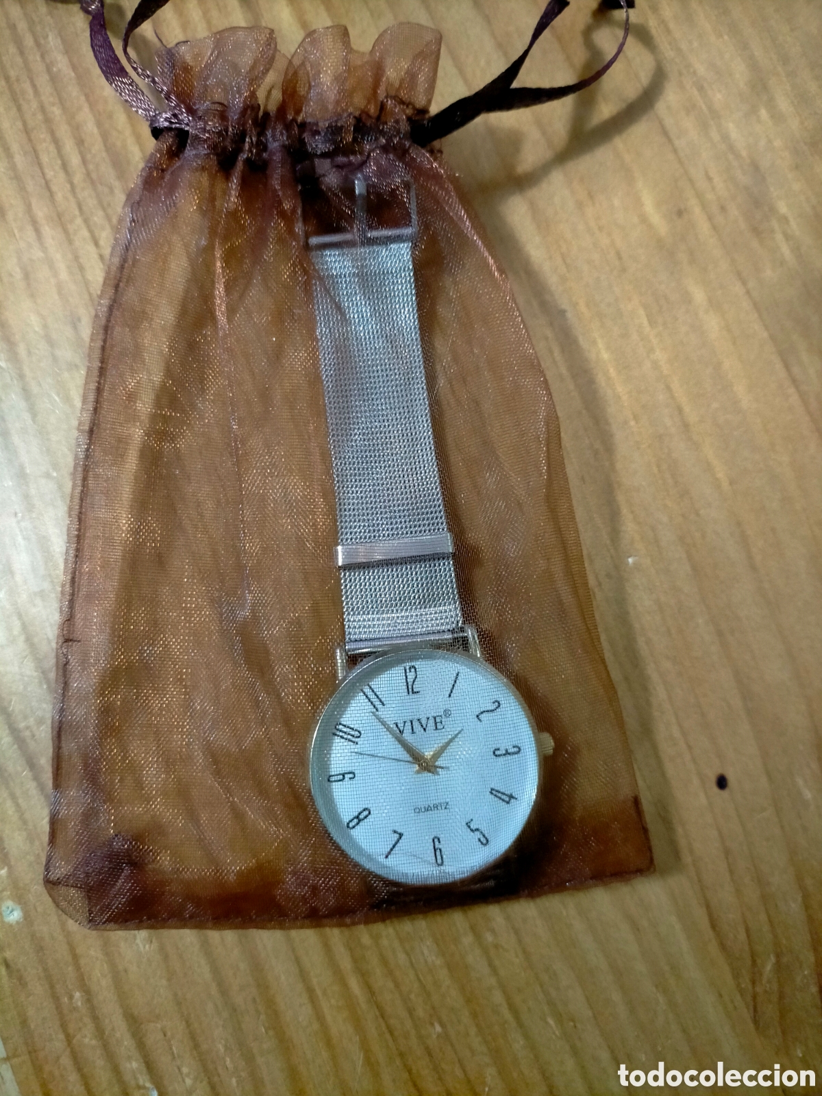 Vintage: Reloj de pulsera Vive nuevo - Foto 1