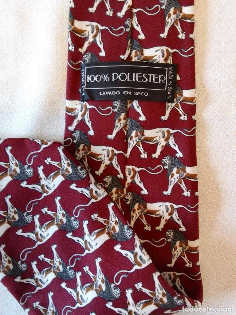 Vintage: Corbata con estampado de leones - Foto 2