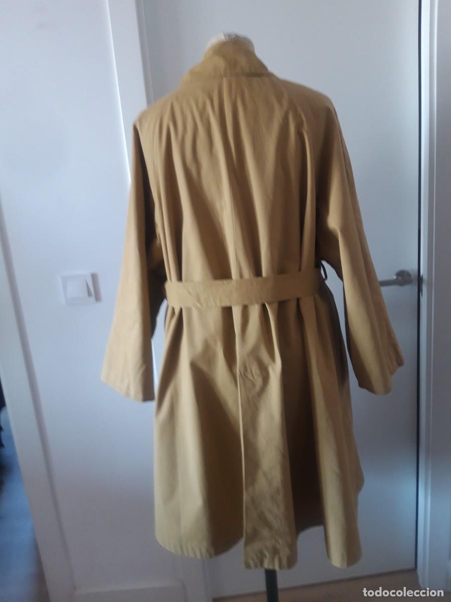Vintage: Gabardina hacia 1980. - Foto 5