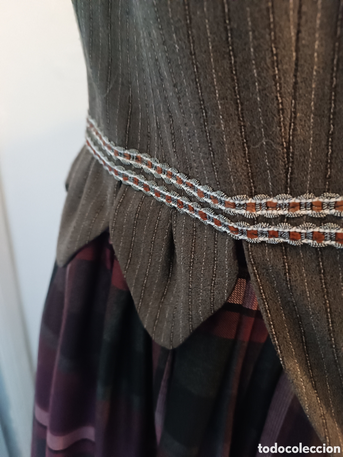 Vintage: Traje tradicional artesanal - Foto 5