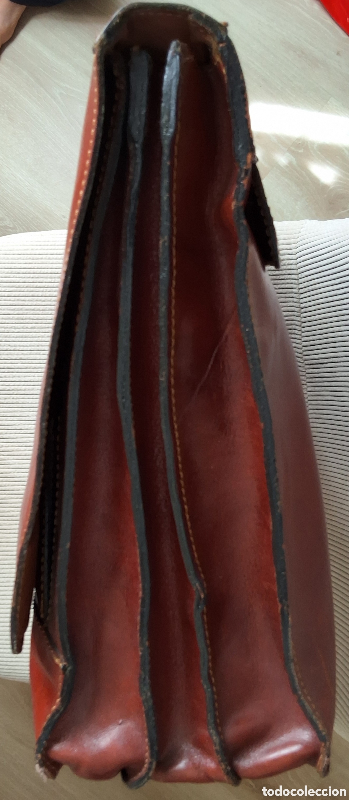 Vintage: Maletin cuero marca Pheyo con funda de protecci&oacute;n - Foto 6