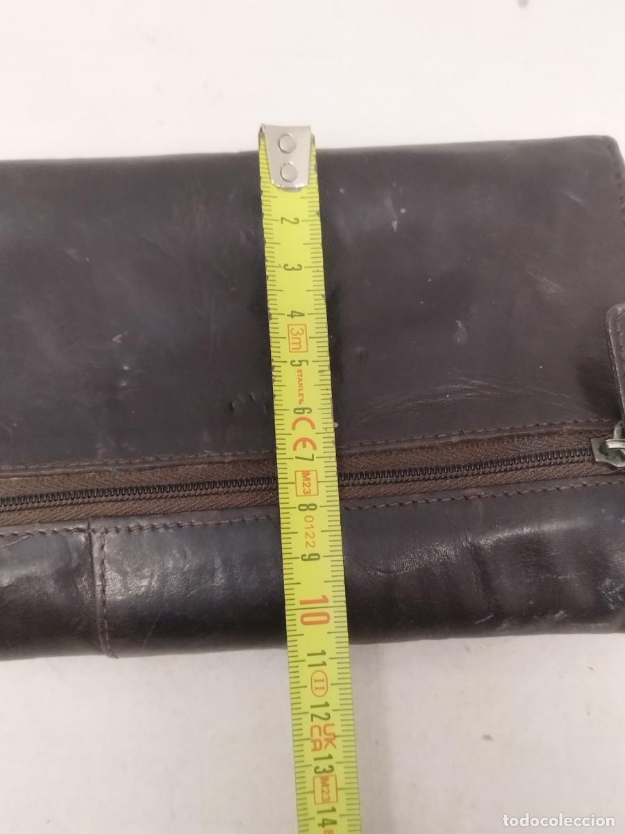 Vintage: Gran monedero de piel de la marca B. Cavalli. - Foto 12