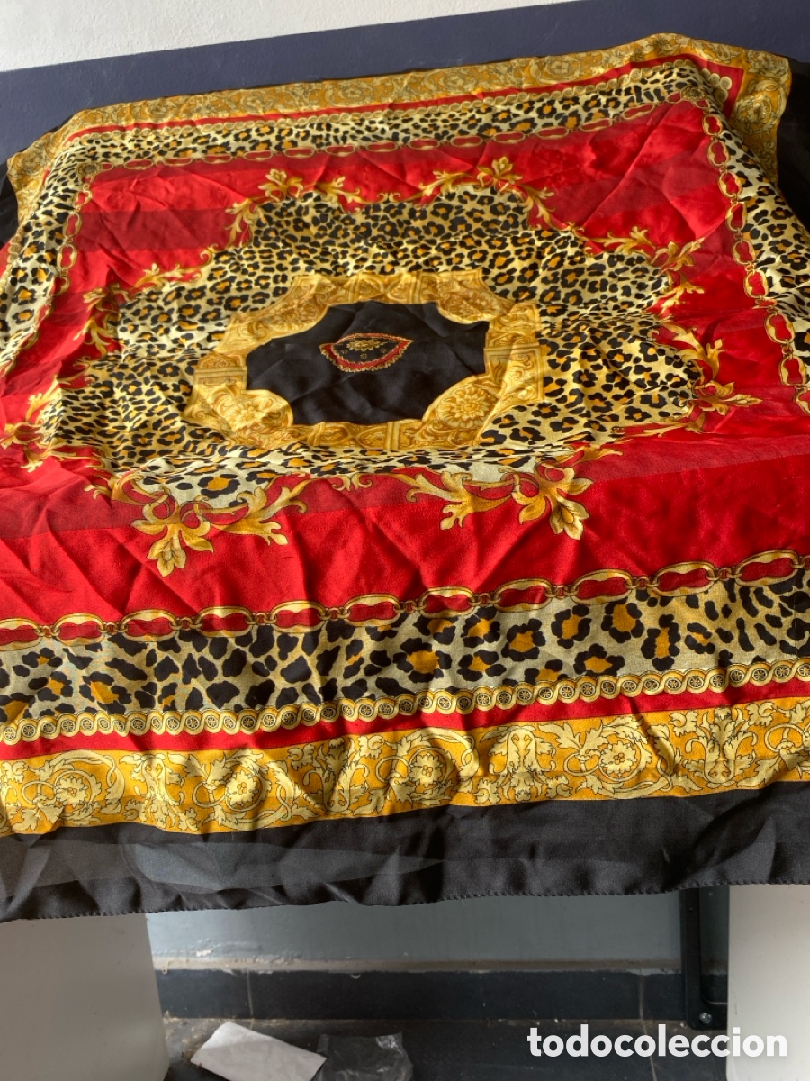 Vintage: Pa&ntilde;uelo de seda tipo Versace vintage - Foto 3